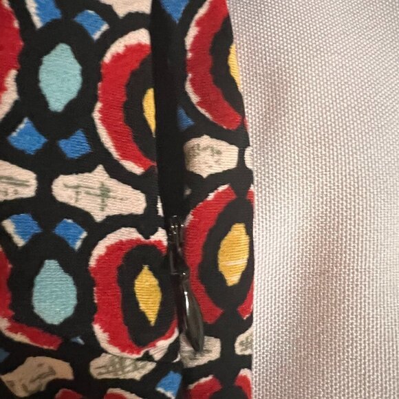 Laundry By Shelli Segal Geometric Print Stretch Jersey Dress - Picture 8 of 11